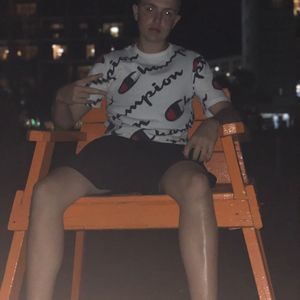 Meet your Posher, Payton